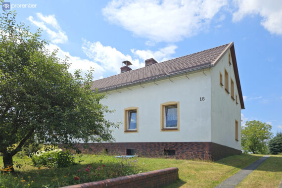 sprzedaz-dom-laz-16-budynek-mieszkalny-4