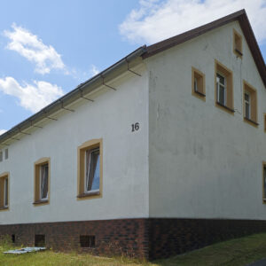 sprzedaz-dom-laz-16-budynek-mieszkalny-5