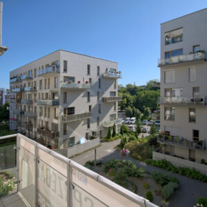 sprzedaz-zielona-gora-moniuszki-8b-balkon