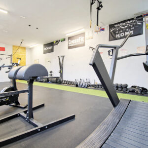 sprzedaz-zielona-gora-stary-kisielin-dojazdowa-48-silownia-2