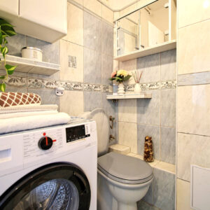 sprzedaz-zielona-gora-podgorna-61-lazienka-1