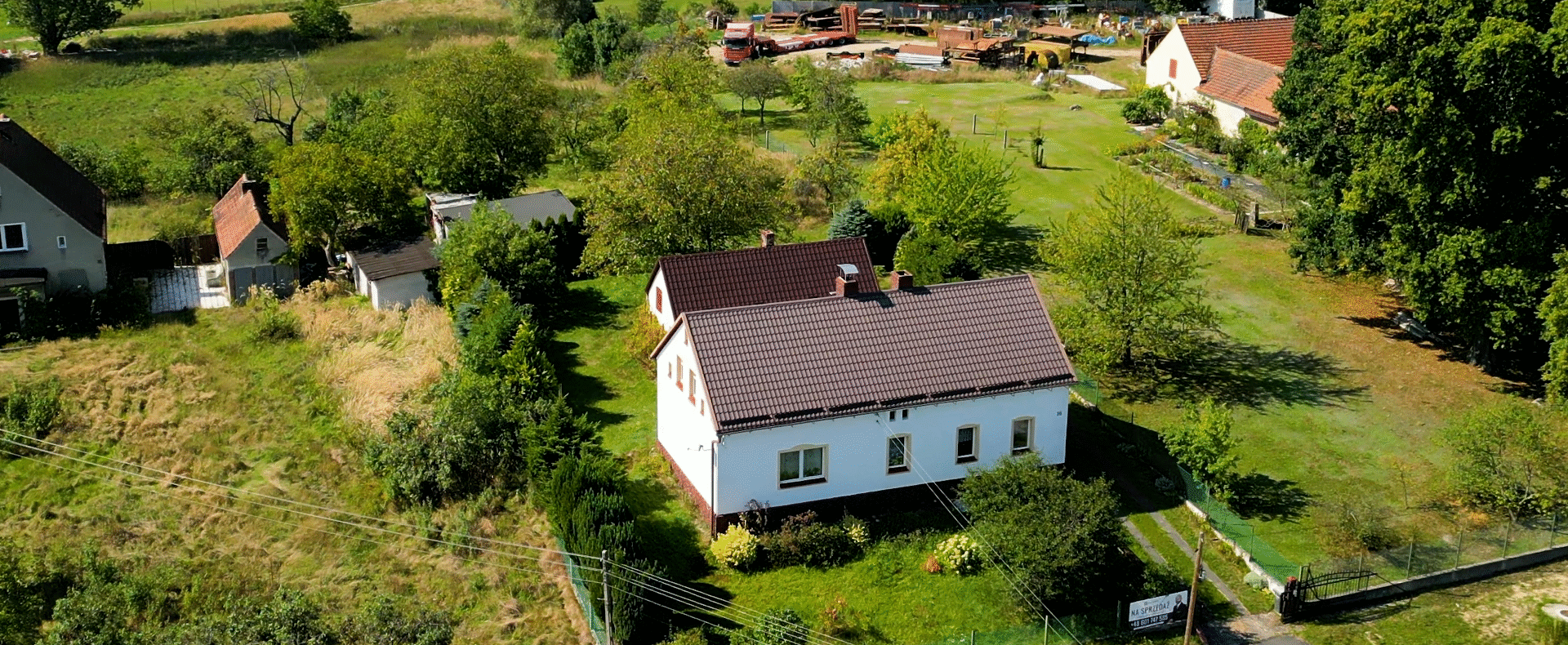 sprzedaz-dom-laz-16-budynek-mieszkalny-8