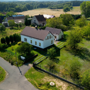 sprzedaz-dom-laz-16-budynek-mieszkalny-7