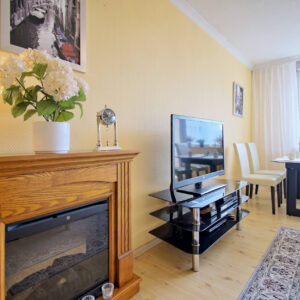 sprzedaz-zielona-gora-spoldzielcza-11-salon-2